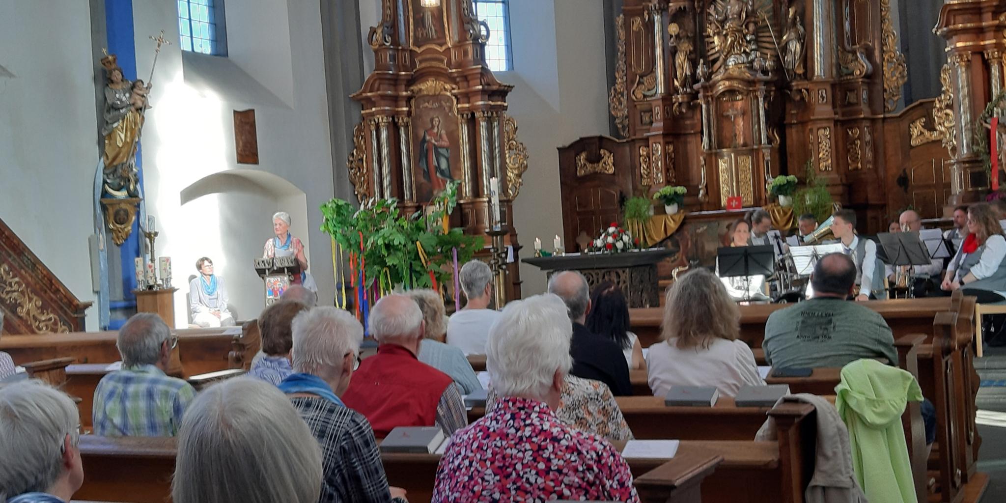 Maiandacht (c) Frauengemeinschaft St. Marien Maiandacht