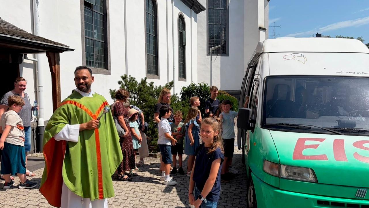 Segnung Eisauto 26